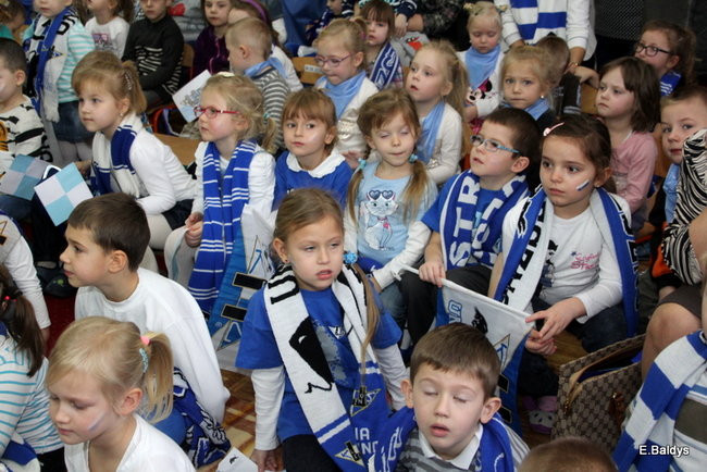 Piotr i Przemek Pawliccy odwiedzili swoje przedszkole (zdjęcia)