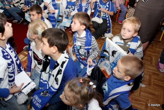 Piotr i Przemek Pawliccy odwiedzili swoje przedszkole (zdjęcia)