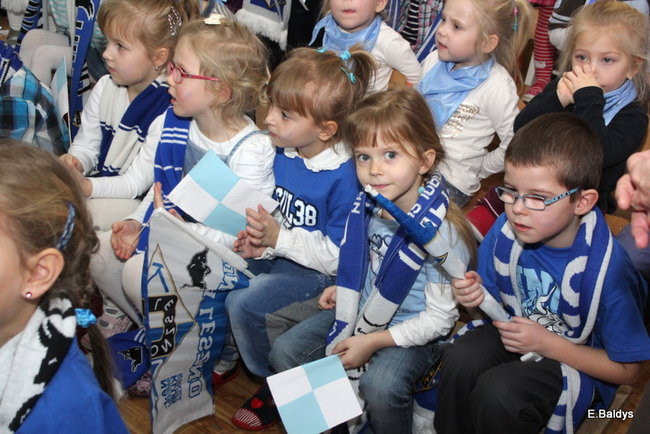 Piotr i Przemek Pawliccy odwiedzili swoje przedszkole (zdjęcia)