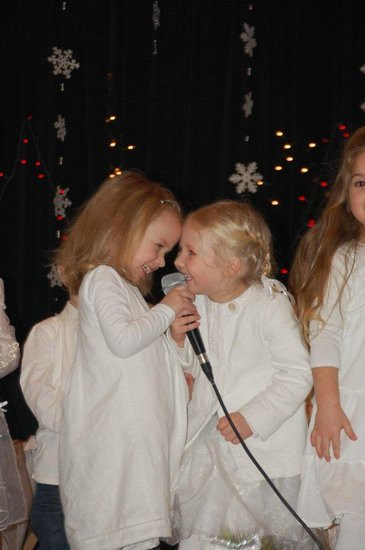 Dzień Babci i Dziadka w Przedszkolu w Rydzynie (zdjęcia)