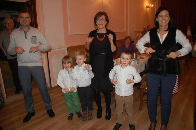 Dzień Babci i Dziadka w Przedszkolu w Rydzynie (zdjęcia)