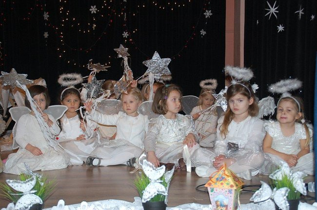 Dzień Babci i Dziadka w Przedszkolu w Rydzynie (zdjęcia)