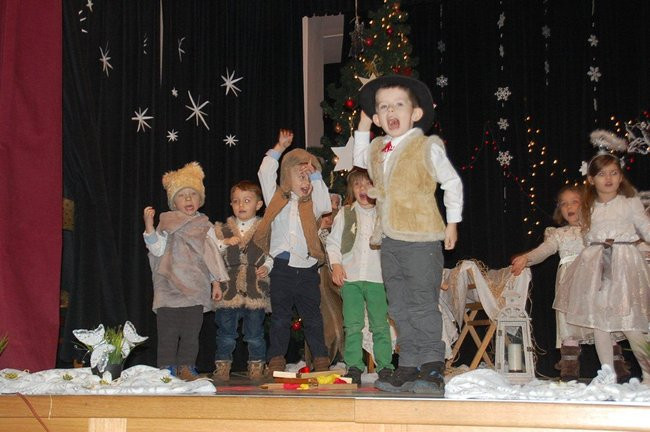 Dzień Babci i Dziadka w Przedszkolu w Rydzynie (zdjęcia)