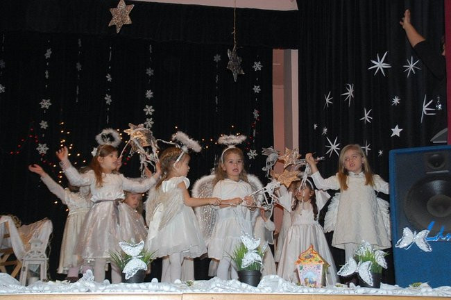 Dzień Babci i Dziadka w Przedszkolu w Rydzynie (zdjęcia)