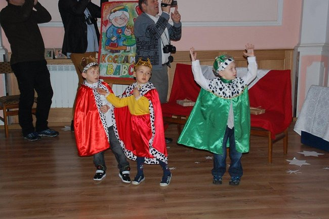 Dzień Babci i Dziadka w Przedszkolu w Rydzynie (zdjęcia)