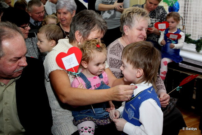 Dla Babci i Dziadka w Przedszkolu w Garzynie (zdjecia)
