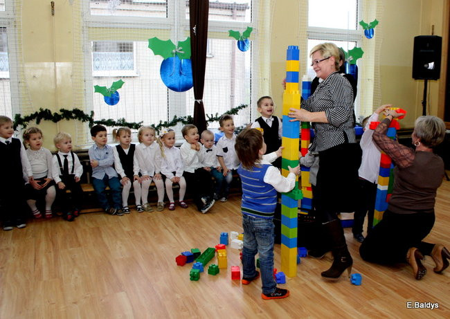Dla Babci i Dziadka w Przedszkolu w Garzynie (zdjecia)