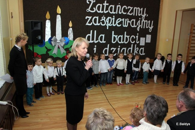 Dla Babci i Dziadka w Przedszkolu w Garzynie (zdjecia)