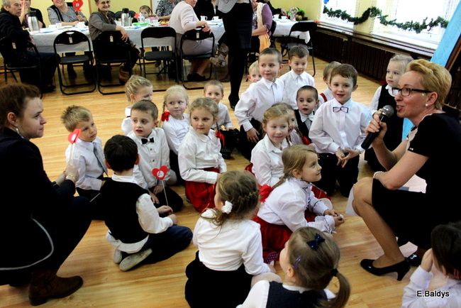 Dla Babci i Dziadka w Przedszkolu w Garzynie (zdjecia)