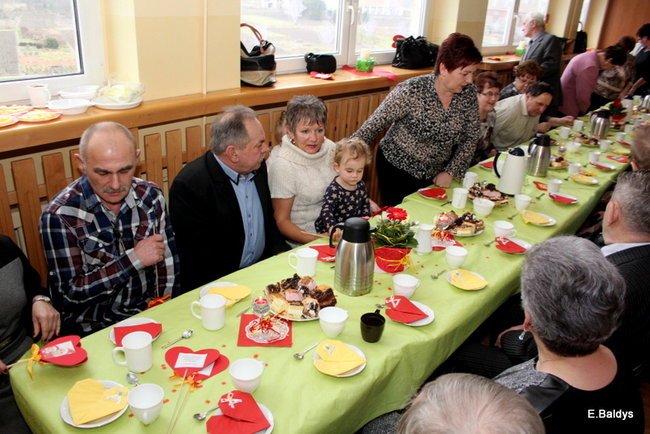 Dla Babci i Dziadka w Przedszkolu w Garzynie (zdjecia)