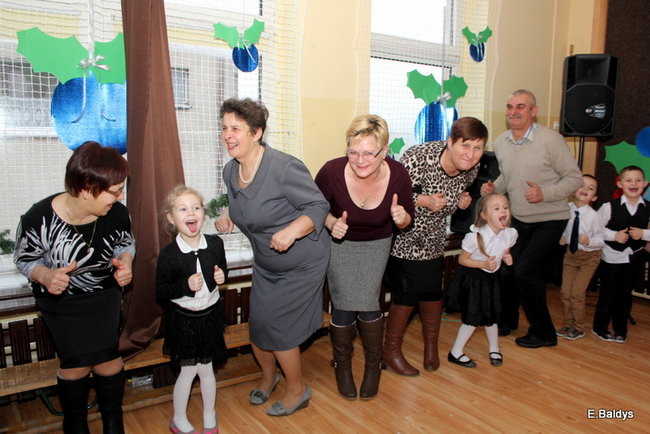 Dla Babci i Dziadka w Przedszkolu w Garzynie (zdjecia)