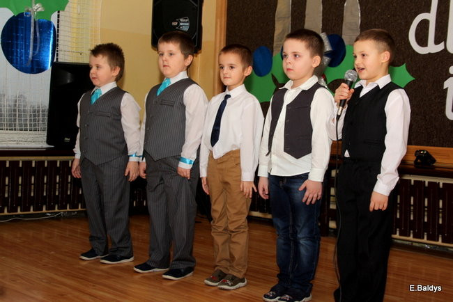 Dla Babci i Dziadka w Przedszkolu w Garzynie (zdjecia)