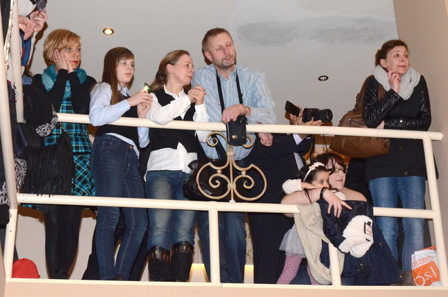 Studniówka w I LO. Artystycznie zadziwili (zdjęcia)