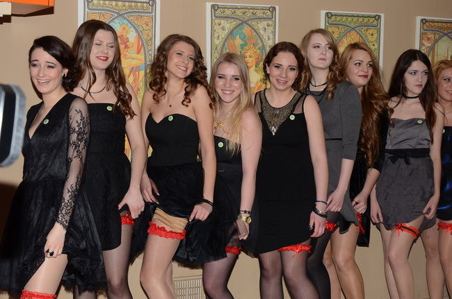 Studniówka w I LO. Artystycznie zadziwili (zdjęcia)