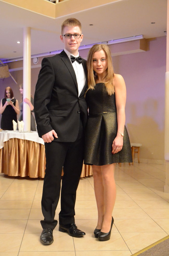 Studniówka w I LO. Artystycznie zadziwili (zdjęcia)