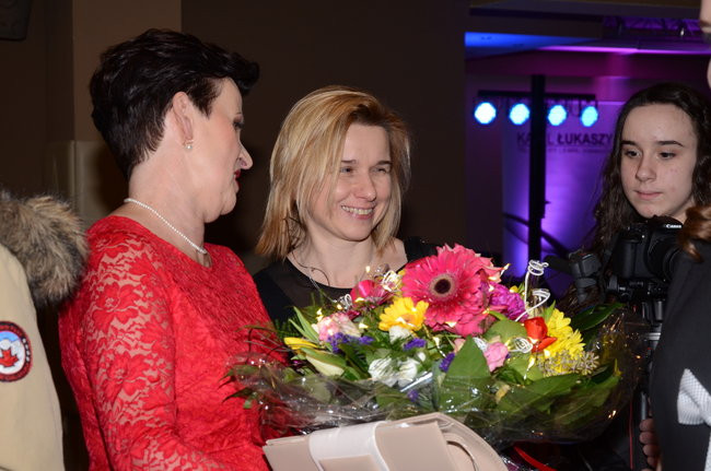 Studniówka w I LO. Artystycznie zadziwili (zdjęcia)