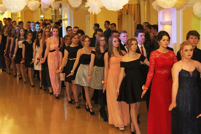 Studniówka Zespołu Szkół nr 3 w Rawiczu (zdjęcia)