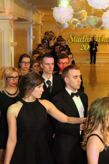 Studniówka Zespołu Szkół nr 3 w Rawiczu (zdjęcia)