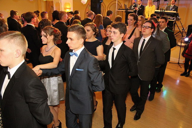 Studniówka Zespołu Szkół nr 3 w Rawiczu (zdjęcia)