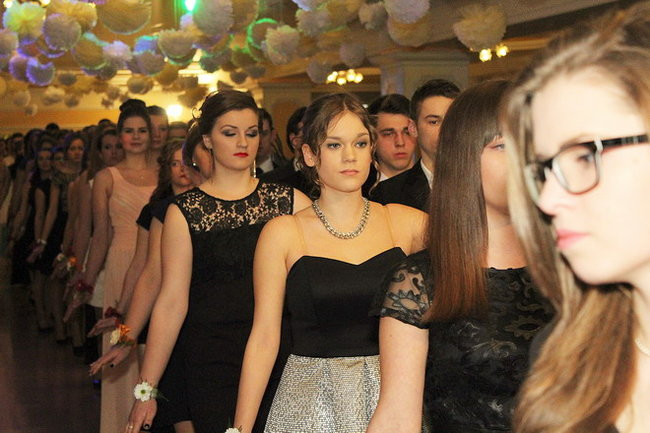 Studniówka Zespołu Szkół nr 3 w Rawiczu (zdjęcia)