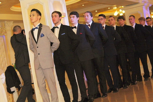 Studniówka Zespołu Szkół nr 3 w Rawiczu (zdjęcia)