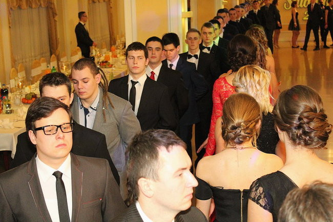 Studniówka Zespołu Szkół nr 3 w Rawiczu (zdjęcia)