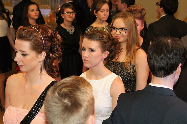 Studniówka Zespołu Szkół nr 3 w Rawiczu (zdjęcia)