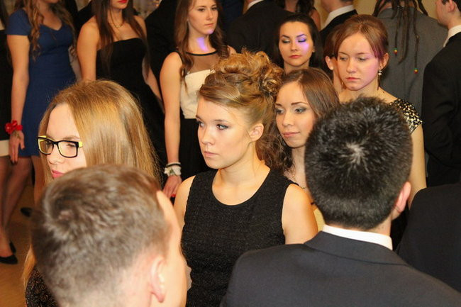 Studniówka Zespołu Szkół nr 3 w Rawiczu (zdjęcia)