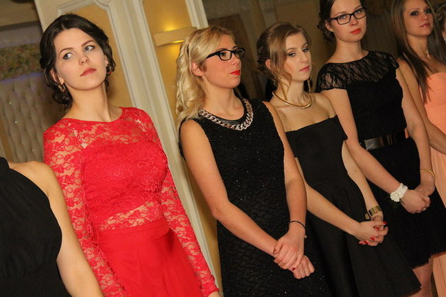 Studniówka Zespołu Szkół nr 3 w Rawiczu (zdjęcia)