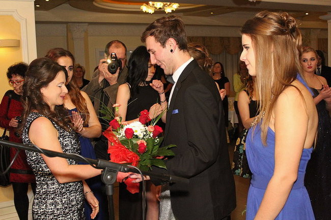 Studniówka Zespołu Szkół nr 3 w Rawiczu (zdjęcia)