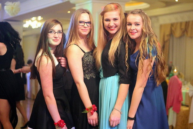 Studniówka Zespołu Szkół nr 3 w Rawiczu (zdjęcia)