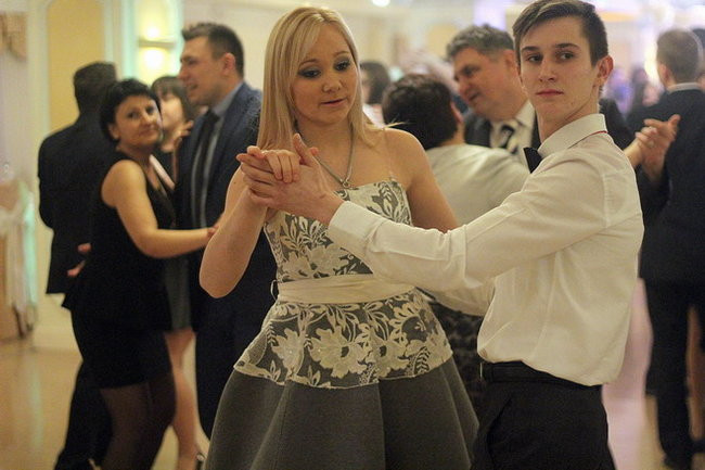 Studniówka Zespołu Szkół nr 3 w Rawiczu (zdjęcia)