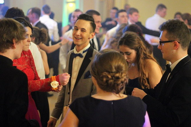 Studniówka Zespołu Szkół nr 3 w Rawiczu (zdjęcia)