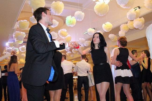 Studniówka Zespołu Szkół nr 3 w Rawiczu (zdjęcia)