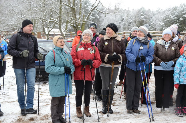Piechurzy w bajkowym lesie (zdjęcia)