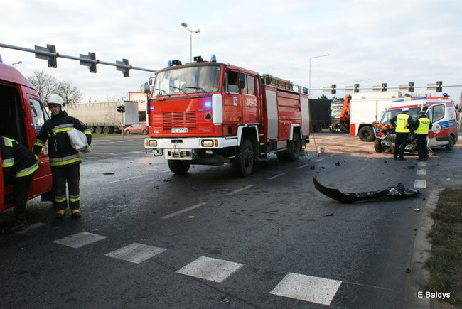 Skrzyżowanie przy Trapezie zablokowane! (zdjęcia)  !