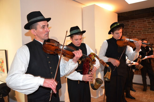 Wernisaż na ludowo (zdjęcia)