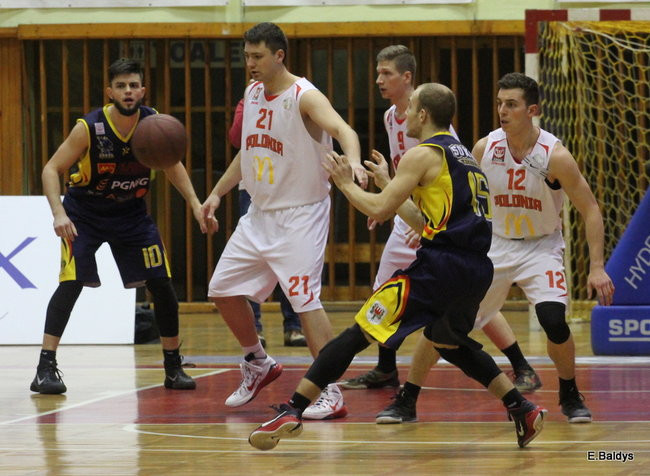 Jamalex Polonia na fali