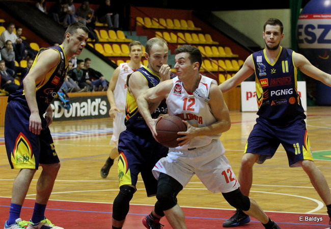 Jamalex Polonia na fali