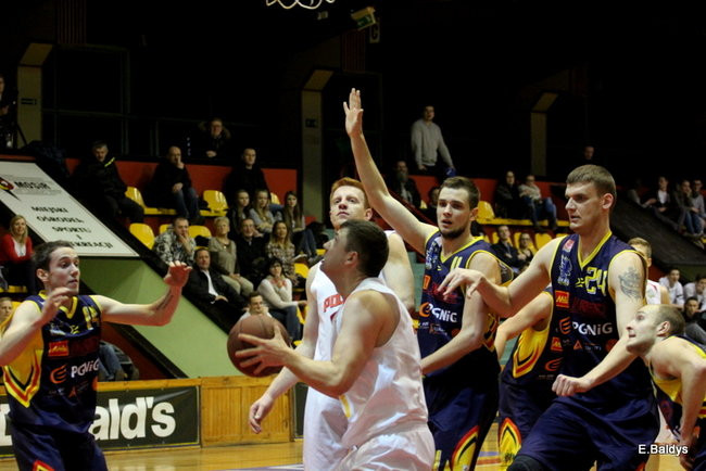 Jamalex Polonia na fali