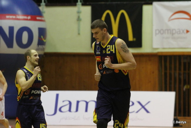 Jamalex Polonia na fali