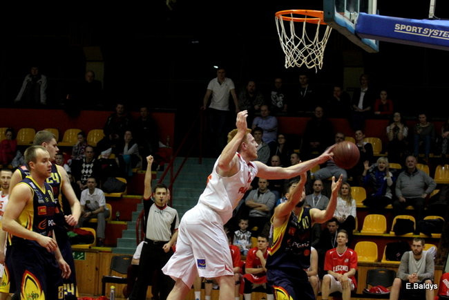 Jamalex Polonia na fali