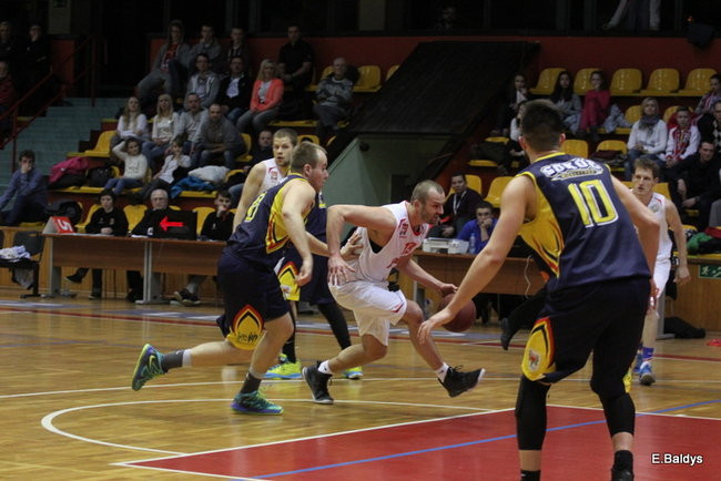 Jamalex Polonia na fali