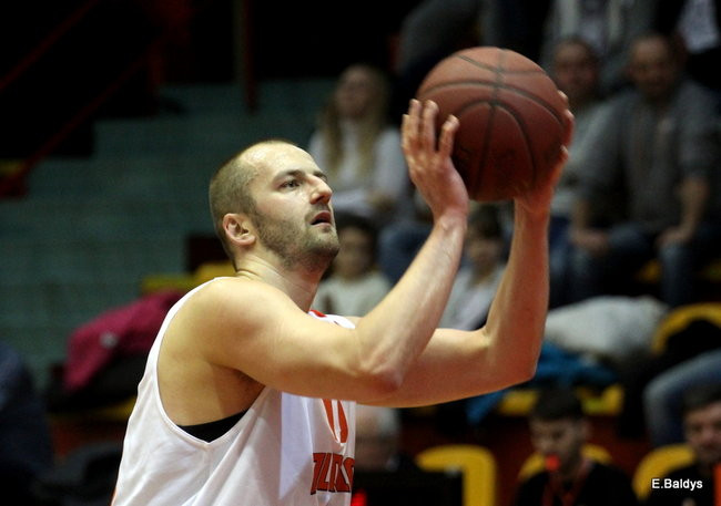 Jamalex Polonia na fali