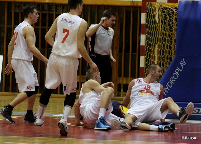 Jamalex Polonia na fali