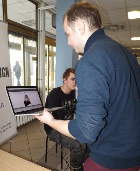 Skanowanie ludzi w PWSZ (zdjęcia)