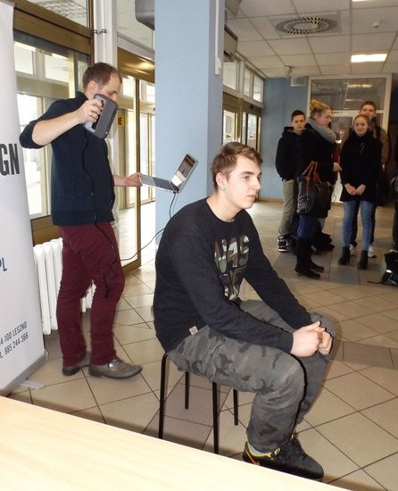 Skanowanie ludzi w PWSZ (zdjęcia)