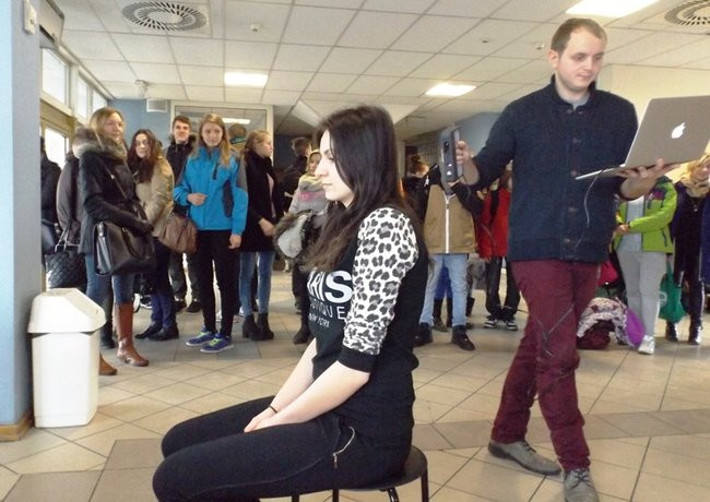 Skanowanie ludzi w PWSZ (zdjęcia)