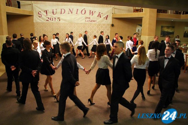 Młodzież z ZSE w Finezji (zdjęcia i wideo)