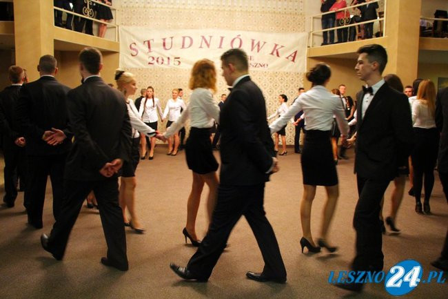 Młodzież z ZSE w Finezji (zdjęcia i wideo)